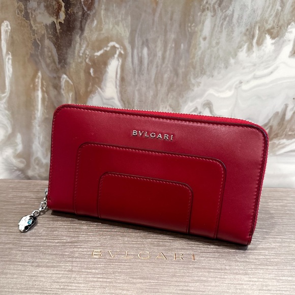 NWOB Bulgari Red Leather Serpenti Zip Around Wallet - Picture 1 of 6